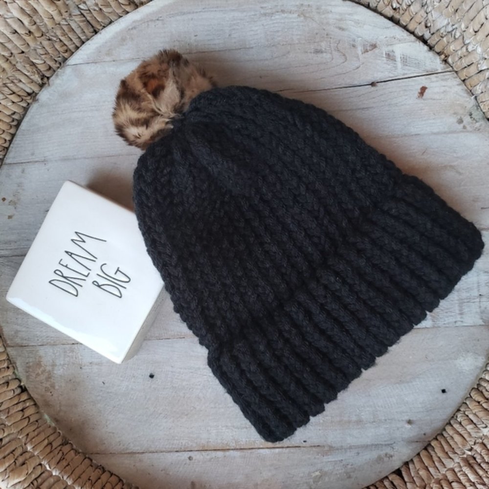 HANDMADE Knit Beanie Toboggan Hat w/ Pom Pom